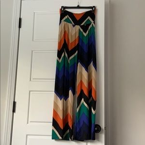 🛑Bundle-3/$15~~Chevron palazzo pants size L